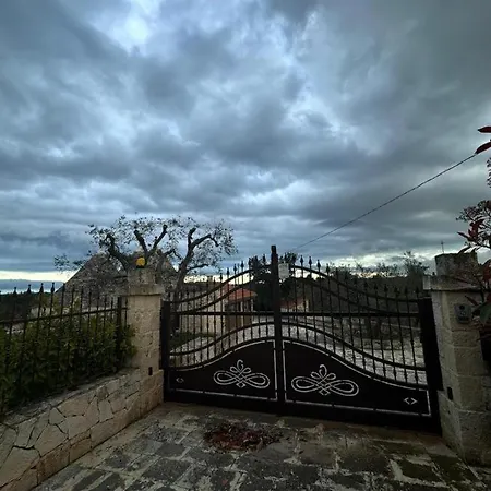 I Trulli Di Nonna Cosima Bed & Breakfast Santa Lucia (Brindisi)